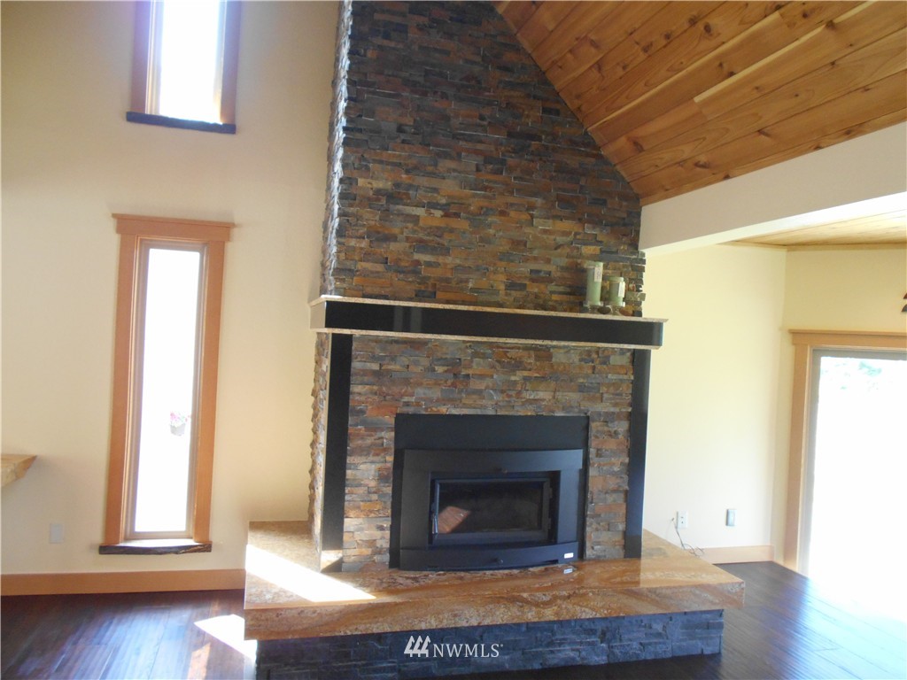 2746 Monroe Road Port Angeles, WA 98362 - Photo 14 of 20 Gallery Image 14