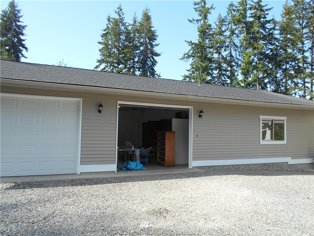 2746 Monroe Road Port Angeles, WA 98362 - Photo 16 of 20 Gallery Image 16