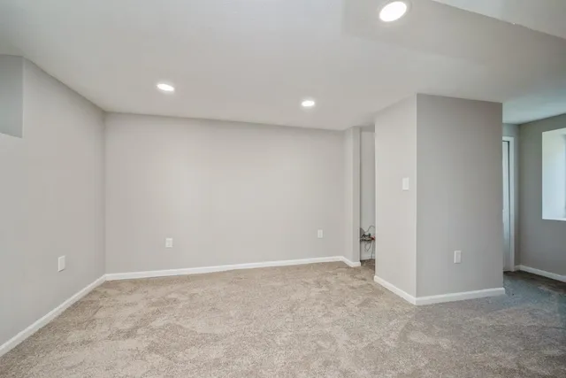 $262,000 | 1747 York Avenue, St. Paul, MN 55106