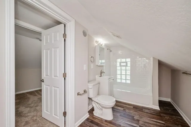 $262,000 | 1747 York Avenue, St. Paul, MN 55106