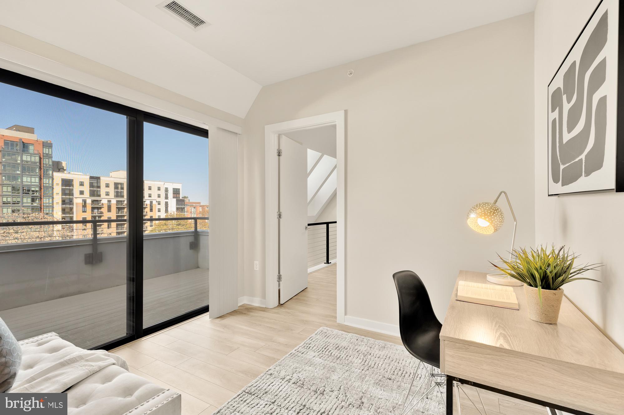 911 2nd Street Northeast, Unit 503 Washington, DC 20002 - Photo 27 of 41