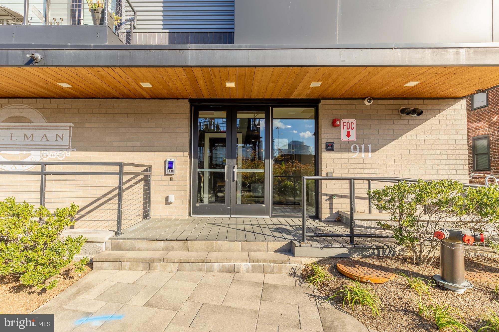 911 2nd Street Northeast, Unit 503 Washington, DC 20002 - Photo 3 of 41