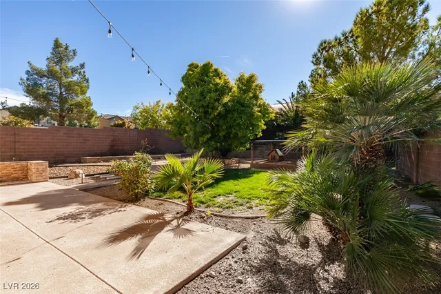 $2,499 | 25 Precipice Court, Henderson, NV 89002