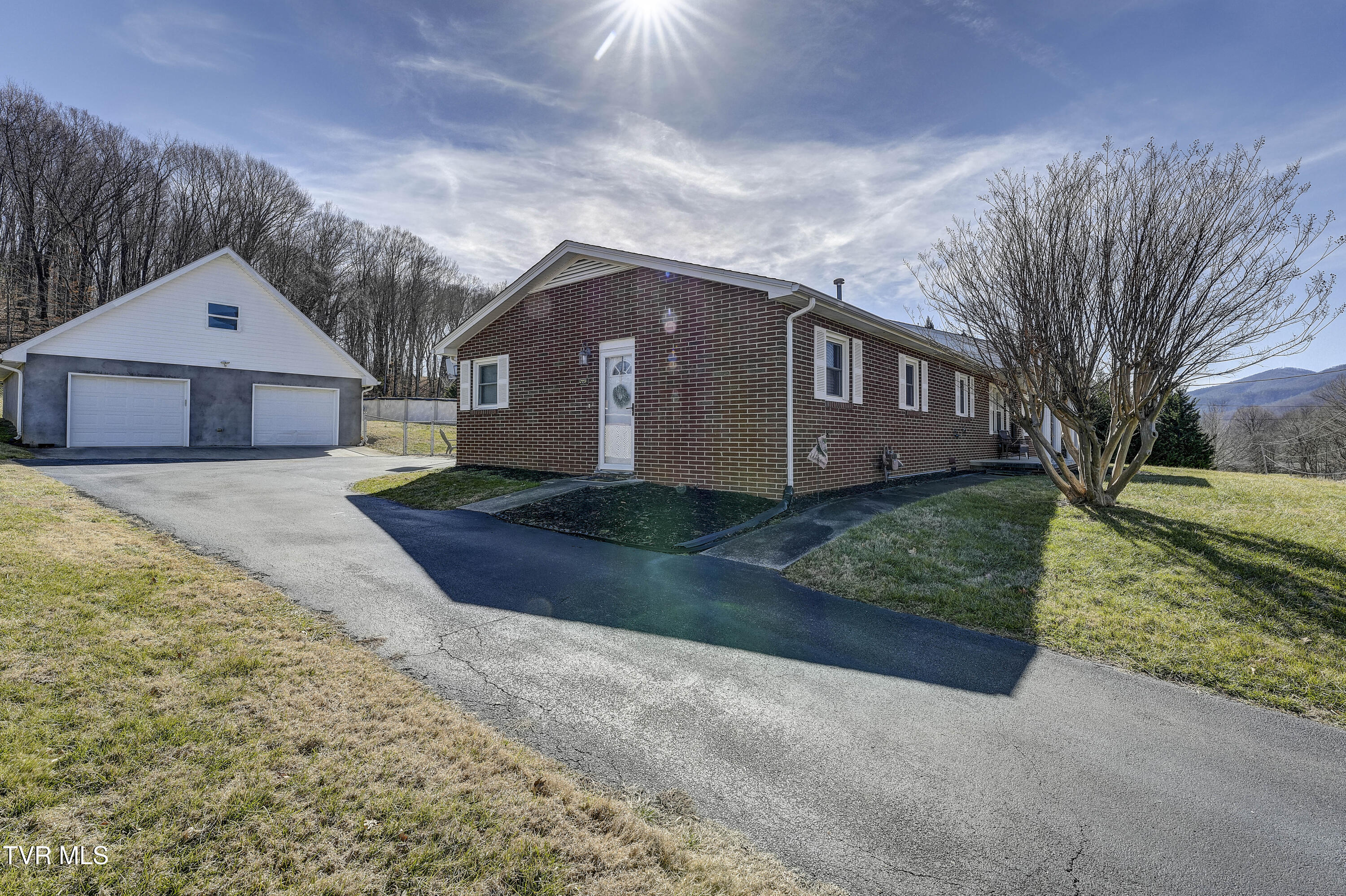 3603 Marbleton Road Unicoi, TN 37692 - Photo 2 of 56 Marbleton-44