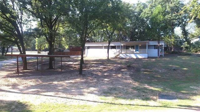 $140,000 | 101 Crocker Drive, Malakoff, TX 75148
