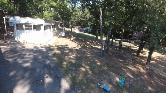 $140,000 | 101 Crocker Drive, Malakoff, TX 75148