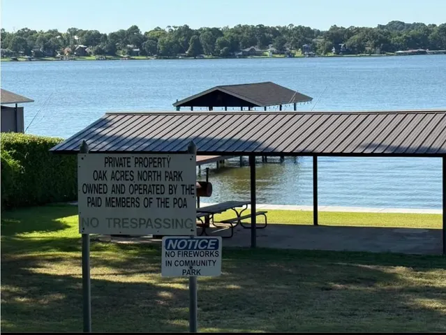 $140,000 | 101 Crocker Drive, Malakoff, TX 75148