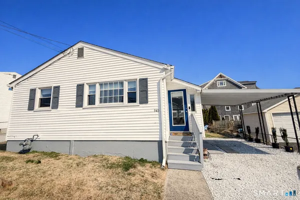 $3,000 | 945 East Broadway, Milford, CT 06460