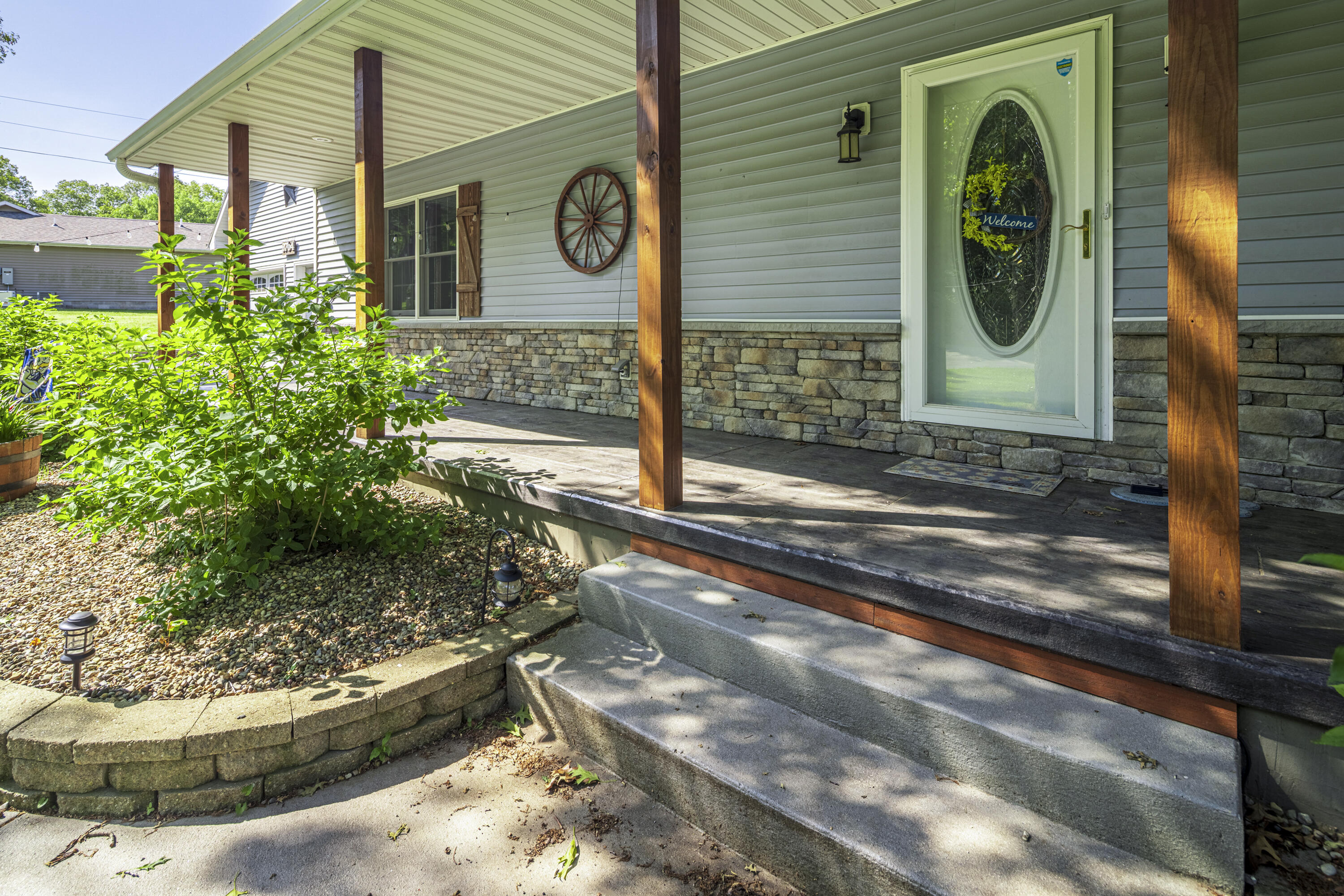 9754 North Charter Road Demotte, IN 46310 - Photo 5 of 76 3000x2001