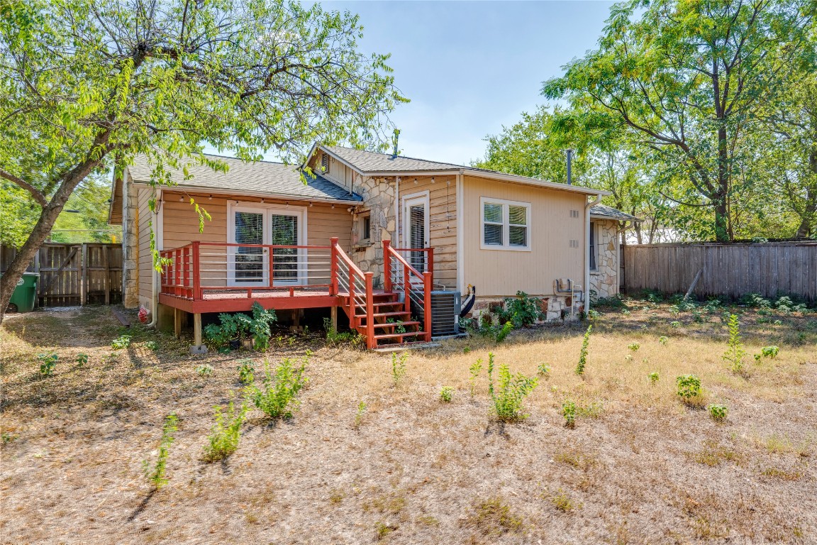 5602 Roosevelt Avenue Austin, TX 78756 - Photo 19 of 22 front view of a house with a yard