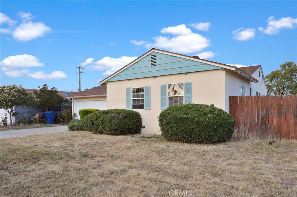 5367 Rutland Avenue Riverside, CA 92503 - Photo 4 of 39