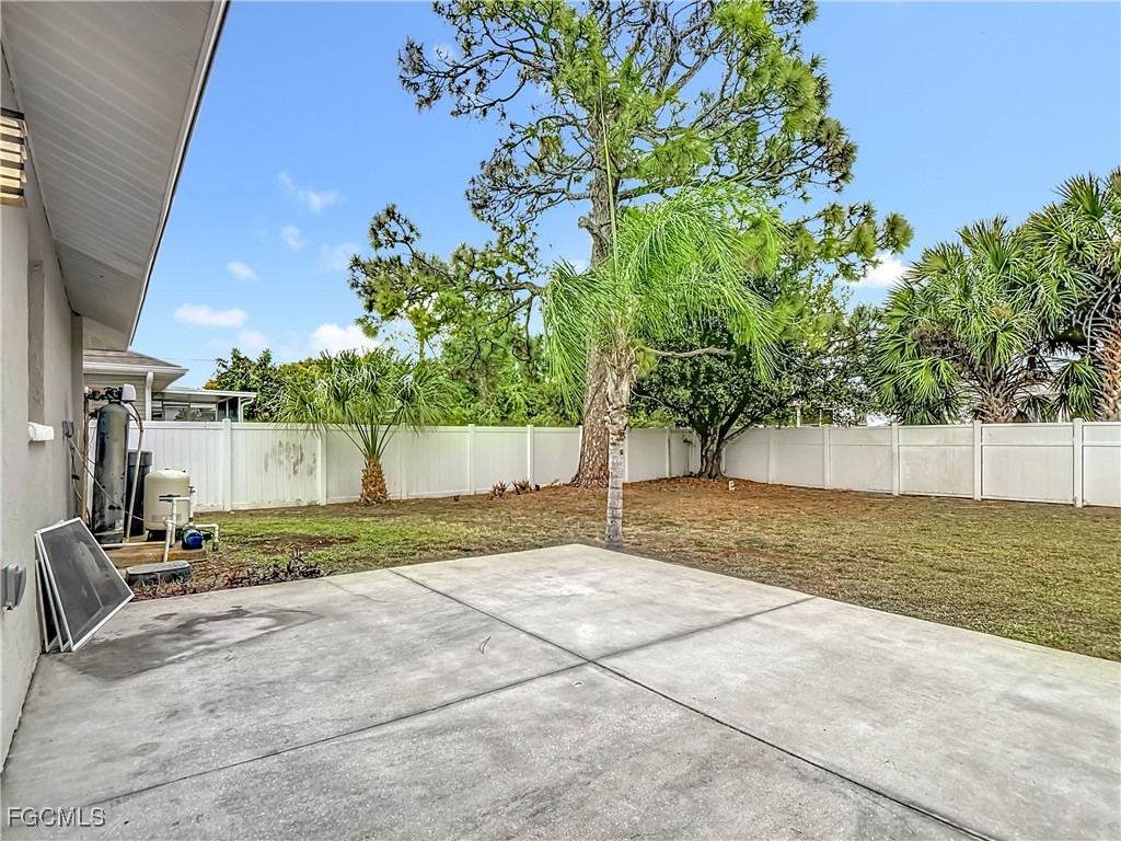 18431 Hawthorne Road Fort Myers, FL 33967 - Photo 21 of 23