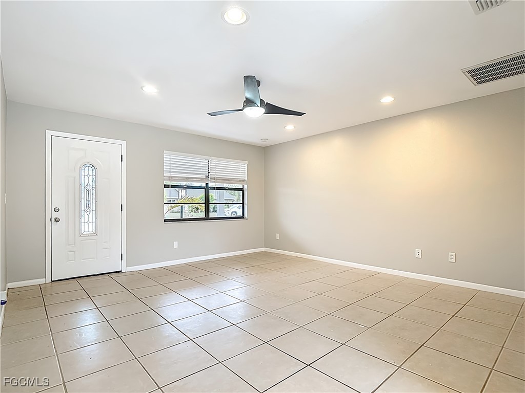 18431 Hawthorne Road Fort Myers, FL 33967 - Photo 3 of 23