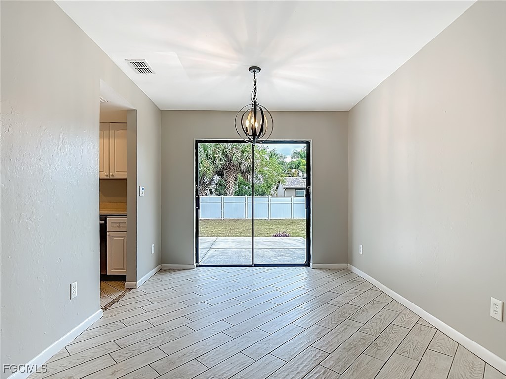 18431 Hawthorne Road Fort Myers, FL 33967 - Photo 6 of 23