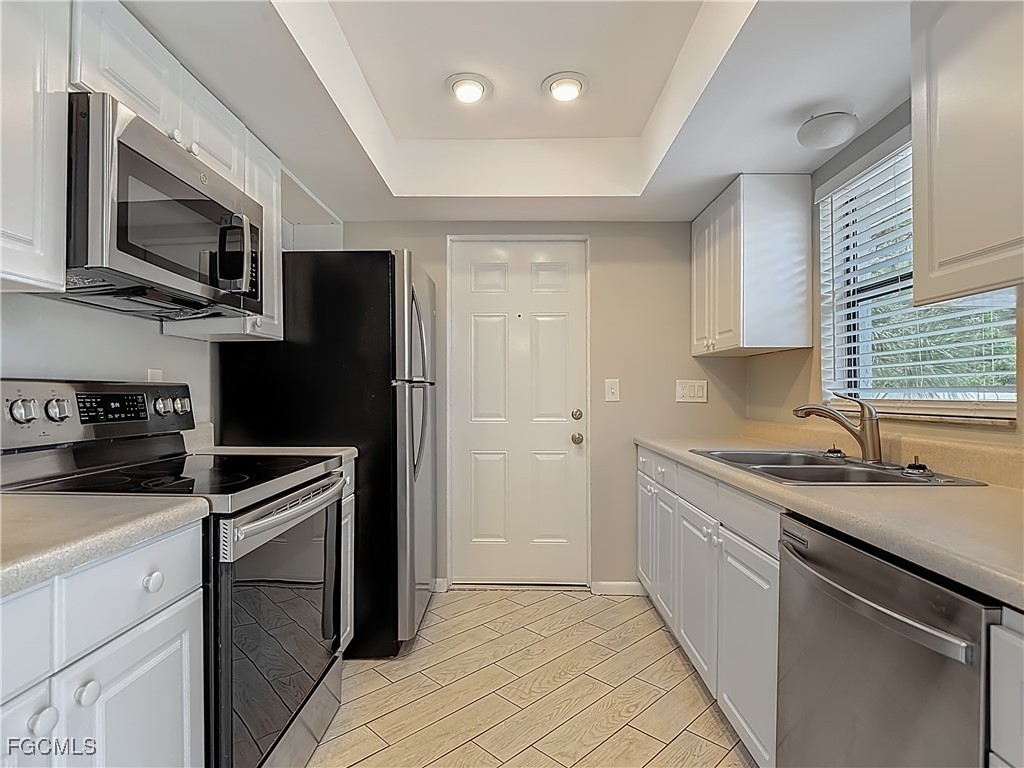 18431 Hawthorne Road Fort Myers, FL 33967 - Photo 8 of 23