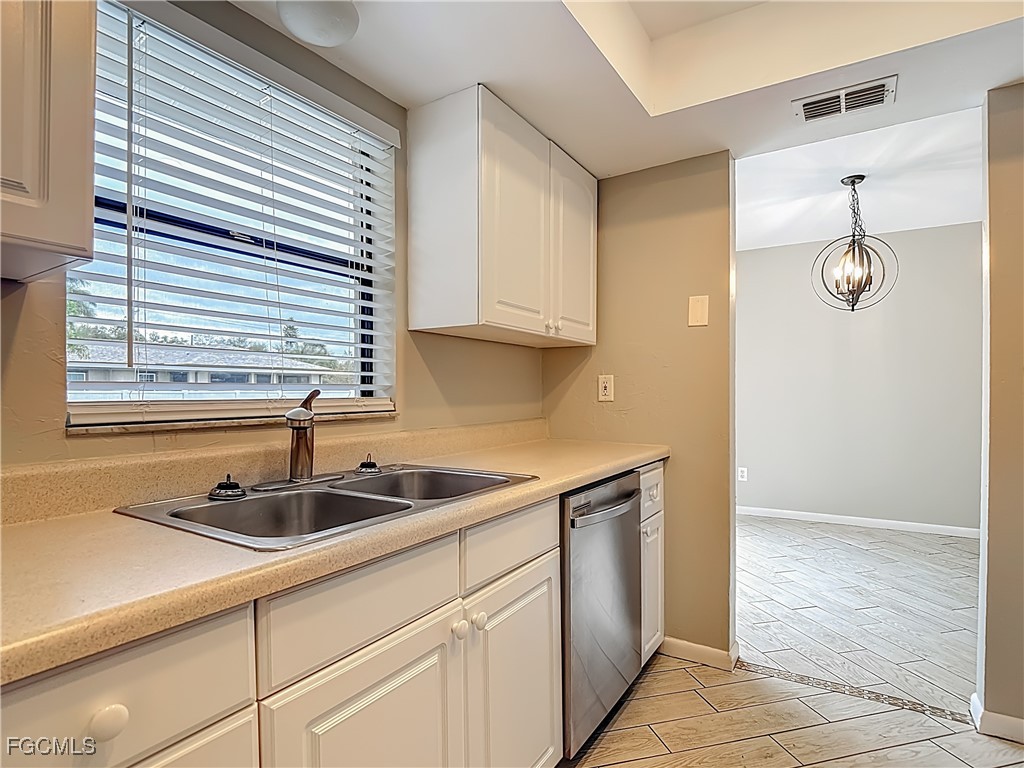 18431 Hawthorne Road Fort Myers, FL 33967 - Photo 9 of 23