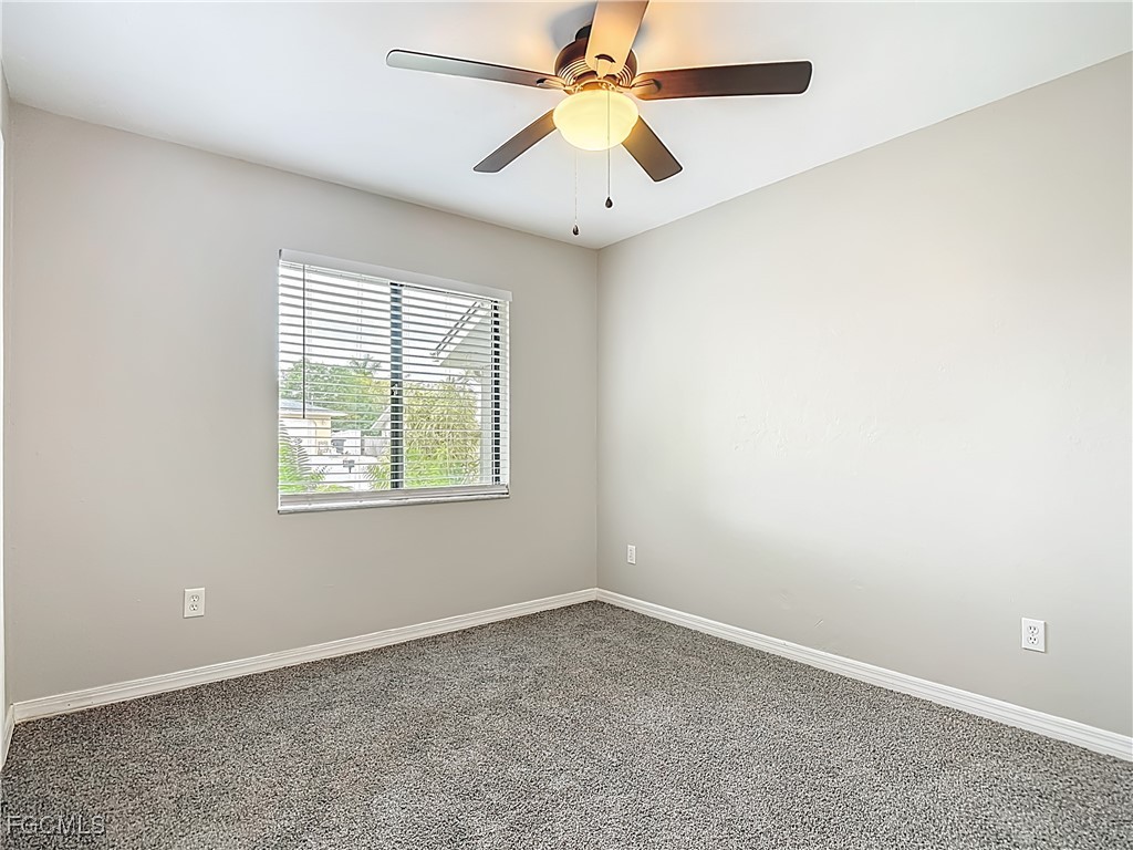 18431 Hawthorne Road Fort Myers, FL 33967 - Photo 10 of 23