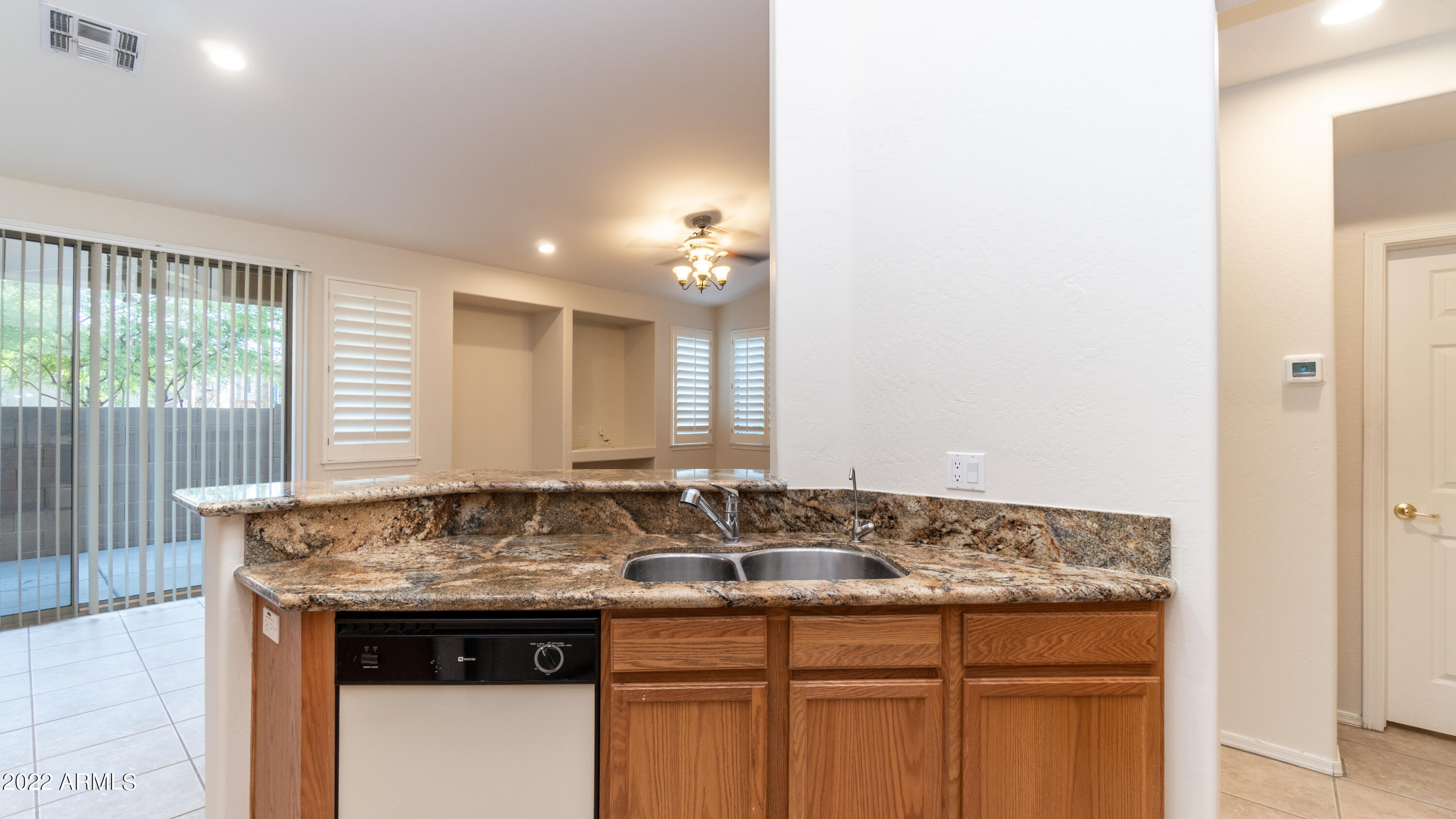 1024 East Frye Road, Unit 1087 Phoenix, AZ 85048 - Photo 5 of 13 7C2E75AA-2AD8-45CA-BC25-F60604FEC111