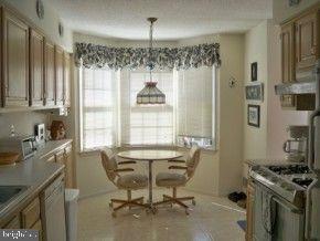 240 Schooner Road Manahawkin, NJ 08050 - Photo 2 of 12