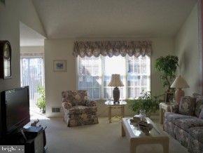 240 Schooner Road Manahawkin, NJ 08050 - Photo 3 of 12