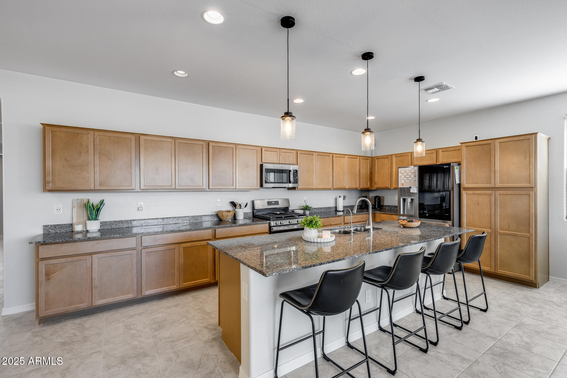 14866 West Sand Hills Road Surprise, AZ 85387 - Photo 3 of 54