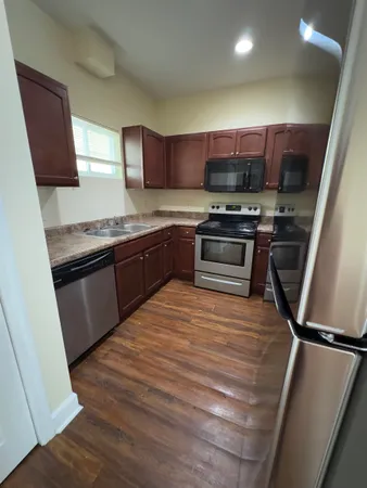 $3,000 | 1846-3 Belle Vue Way, Unit 3, Tallahassee, FL 32304