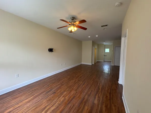 $3,000 | 1846-3 Belle Vue Way, Unit 3, Tallahassee, FL 32304