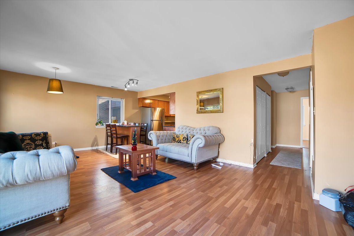 1779 West Algonquin Road, Unit 3A Mount Prospect, IL 60056 - Photo 2 of 28