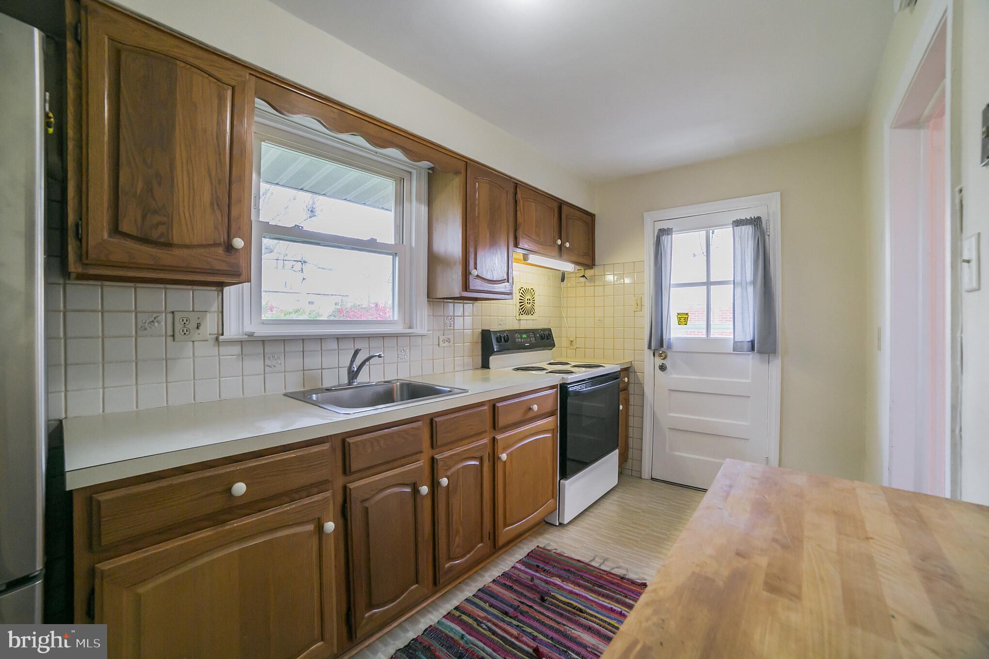 2751 Brierwood Road Broomall, PA 19008 - Photo 10 of 21 Gallery Image 10
