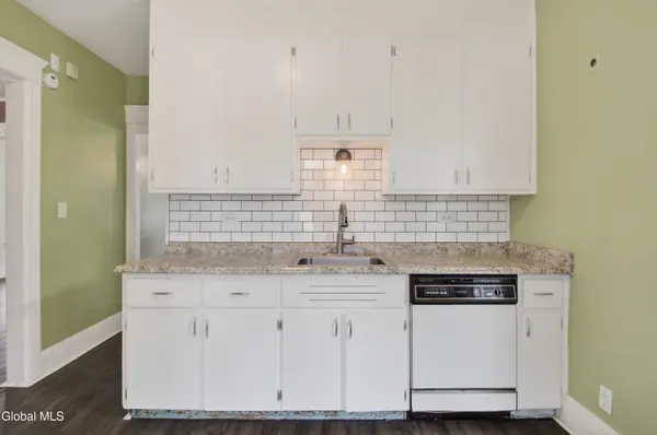 $155,900 | 1916 Bradford Avenue, Utica, NY 13501