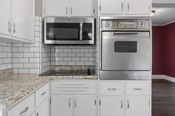 $155,900 | 1916 Bradford Avenue, Utica, NY 13501