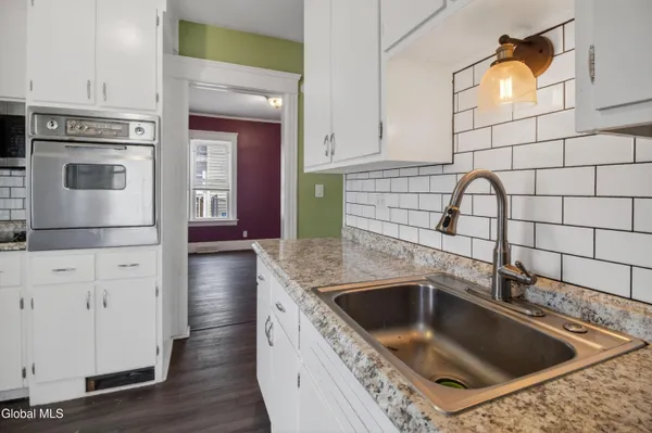 $155,900 | 1916 Bradford Avenue, Utica, NY 13501