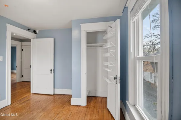 $155,900 | 1916 Bradford Avenue, Utica, NY 13501