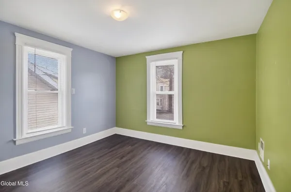 $155,900 | 1916 Bradford Avenue, Utica, NY 13501