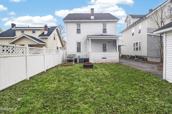 $155,900 | 1916 Bradford Avenue, Utica, NY 13501