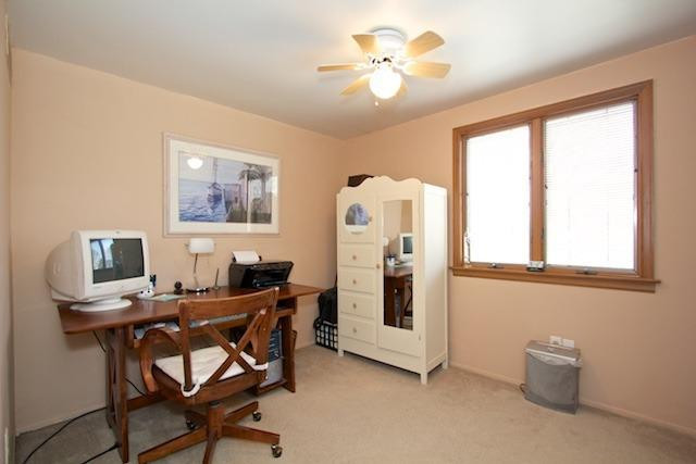 42374 Old Bridge Road Canton, MI 48188 - Photo 17 of 32 Photo 17