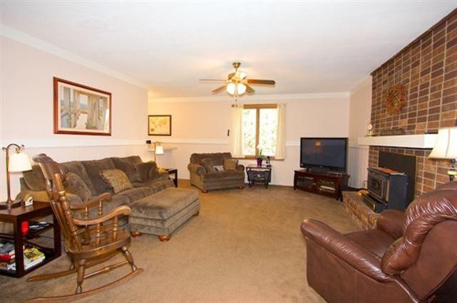 42374 Old Bridge Road Canton, MI 48188 - Photo 8 of 32 Photo 8