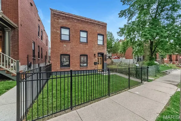$550,000 | 2912 Missouri Avenue, St. Louis, MO 63118