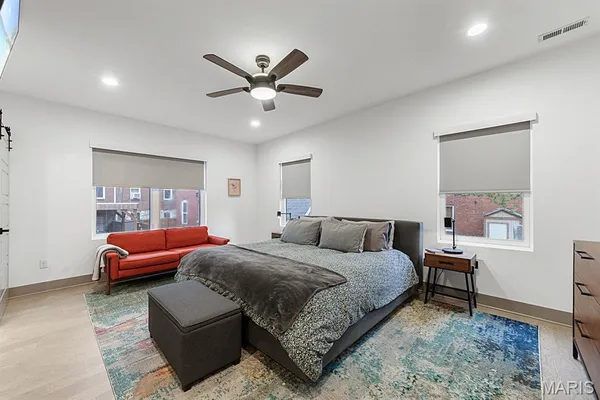 $550,000 | 2912 Missouri Avenue, St. Louis, MO 63118