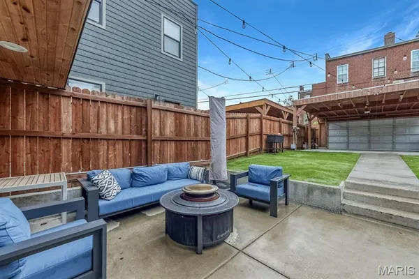 $550,000 | 2912 Missouri Avenue, St. Louis, MO 63118