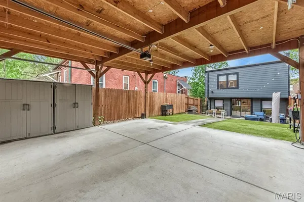 $550,000 | 2912 Missouri Avenue, St. Louis, MO 63118