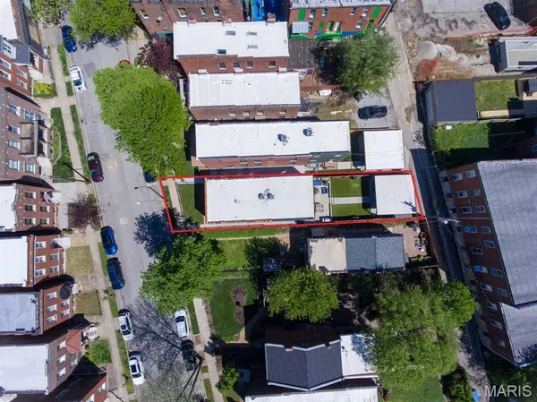 $550,000 | 2912 Missouri Avenue, St. Louis, MO 63118
