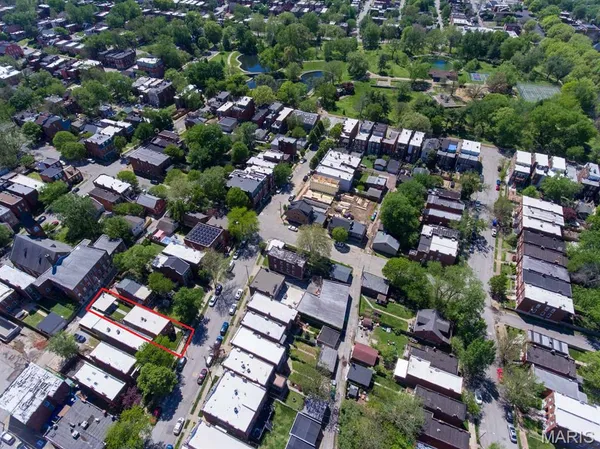 $550,000 | 2912 Missouri Avenue, St. Louis, MO 63118