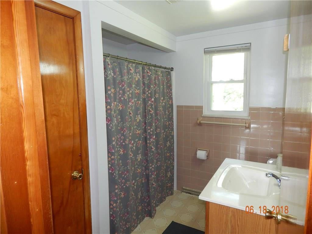 4640 West Ridgewood Road Springfield, OH 45503 - Photo 13 of 34