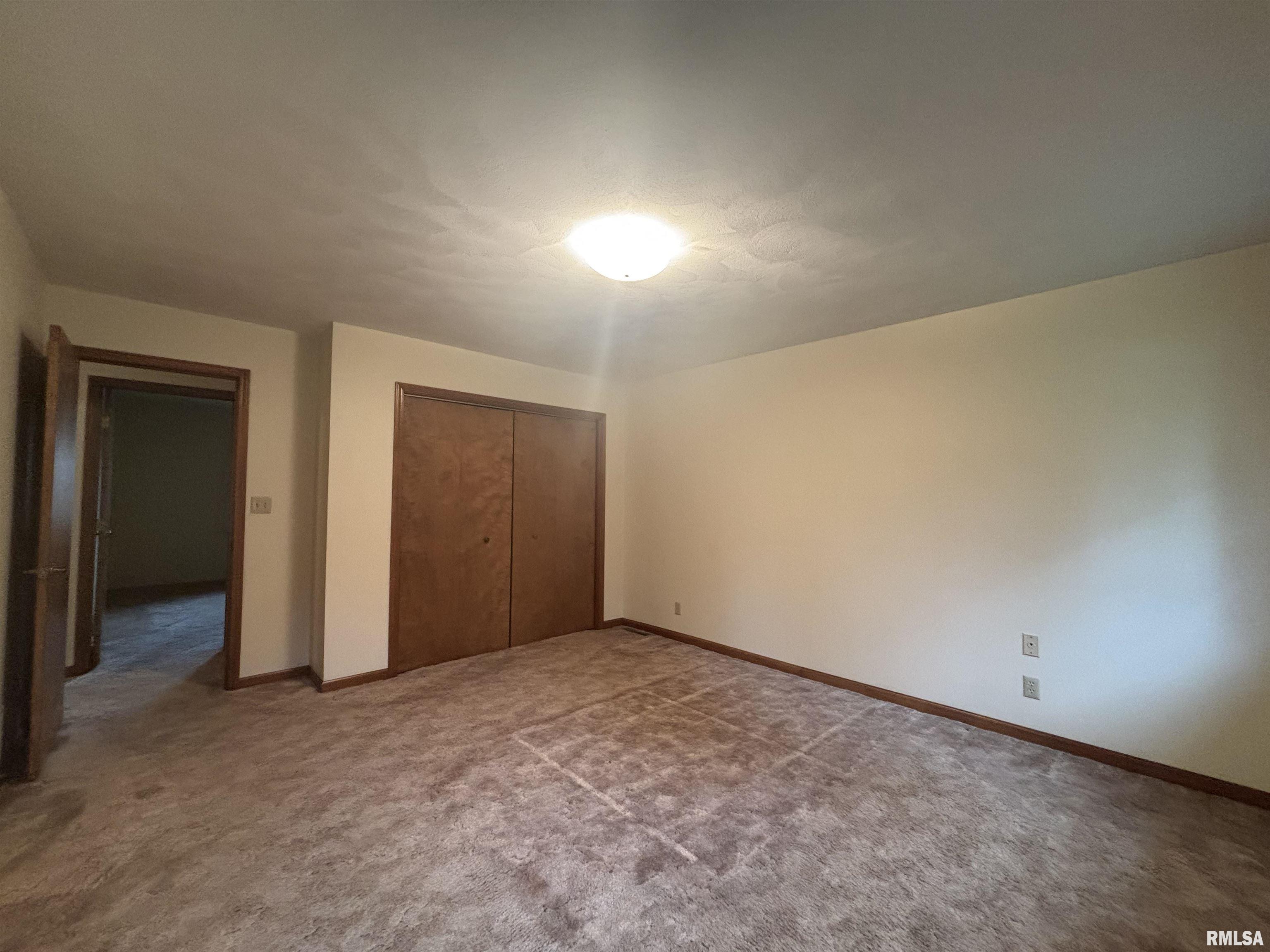 2524 Winfield Drive Springfield, IL 62704 - Photo 22 of 32