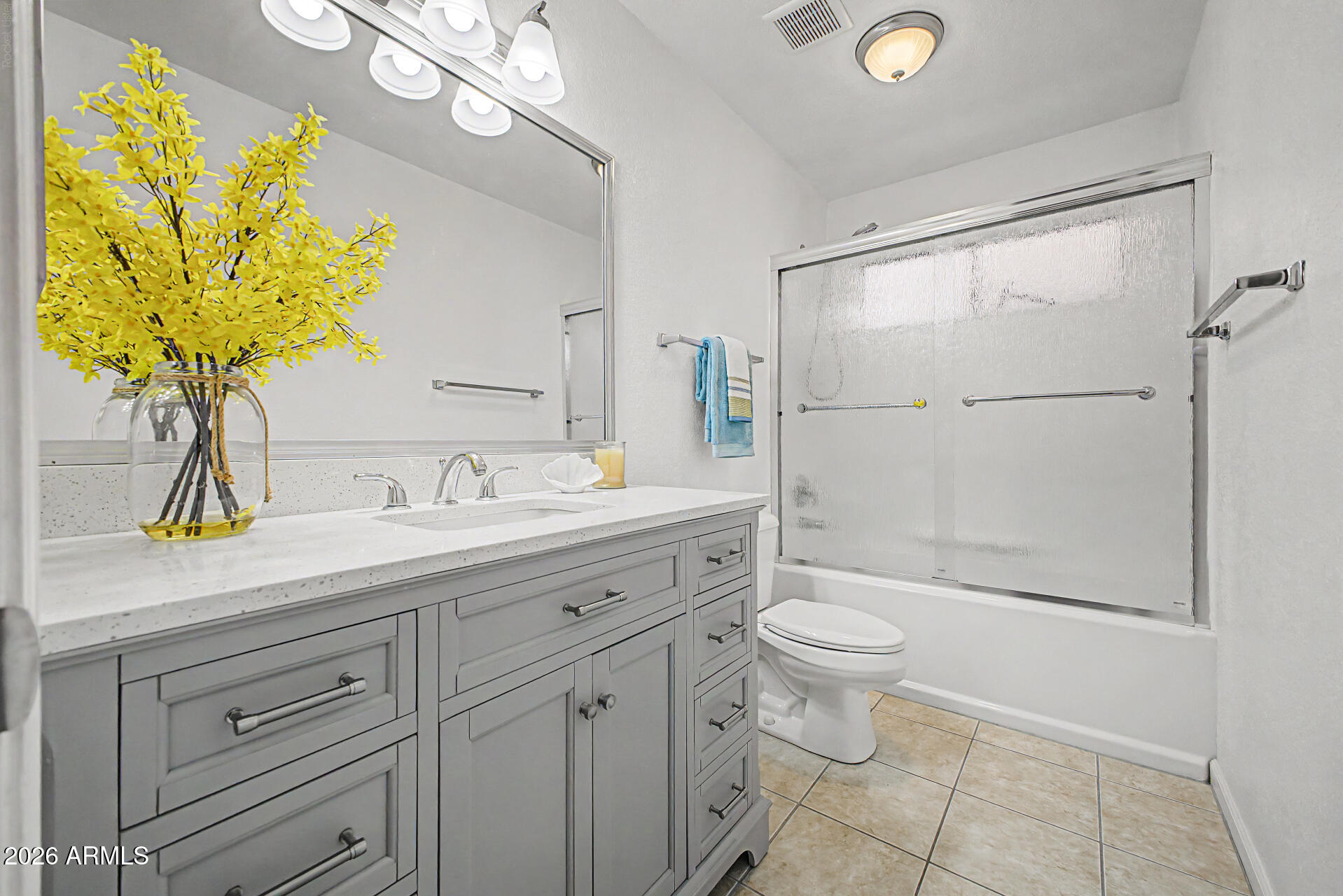 1510 East Mineral Road Gilbert, AZ 85234 - Photo 10 of 25