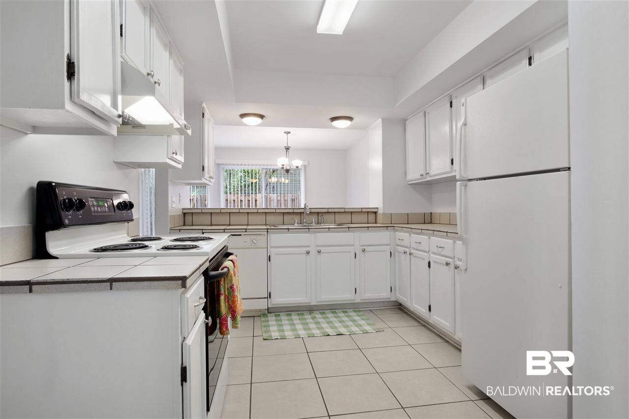 6701 Dickens Ferry Road, Unit 106 Mobile, AL 36608 - Photo 7 of 18