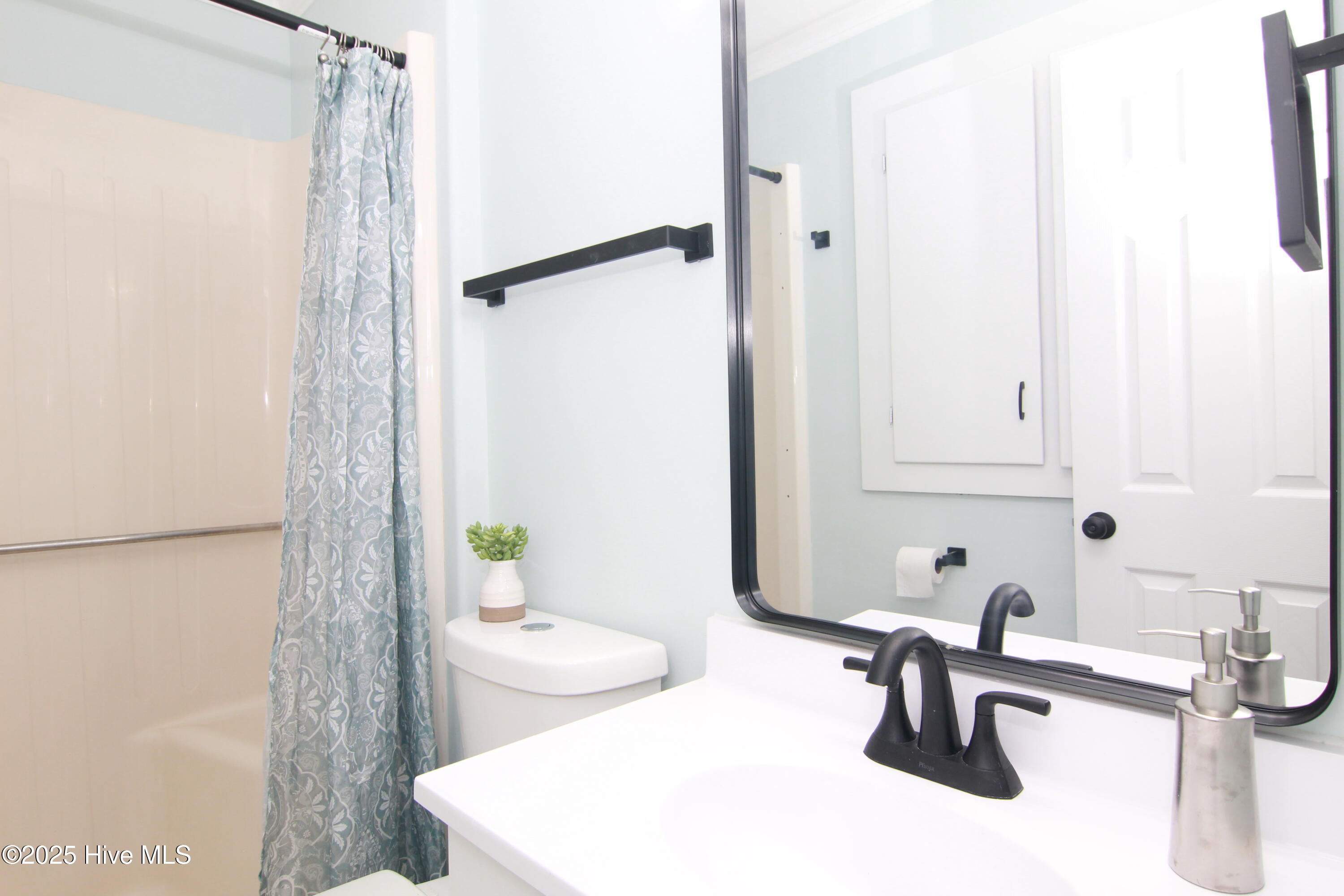 116 Kelly Road Wilmington, NC 28409 - Photo 21 of 50 Master Bath