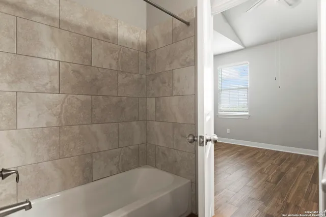 $1,650 | 3067 View Ridge Drive, Unit 15, Spring Branch, TX 78070