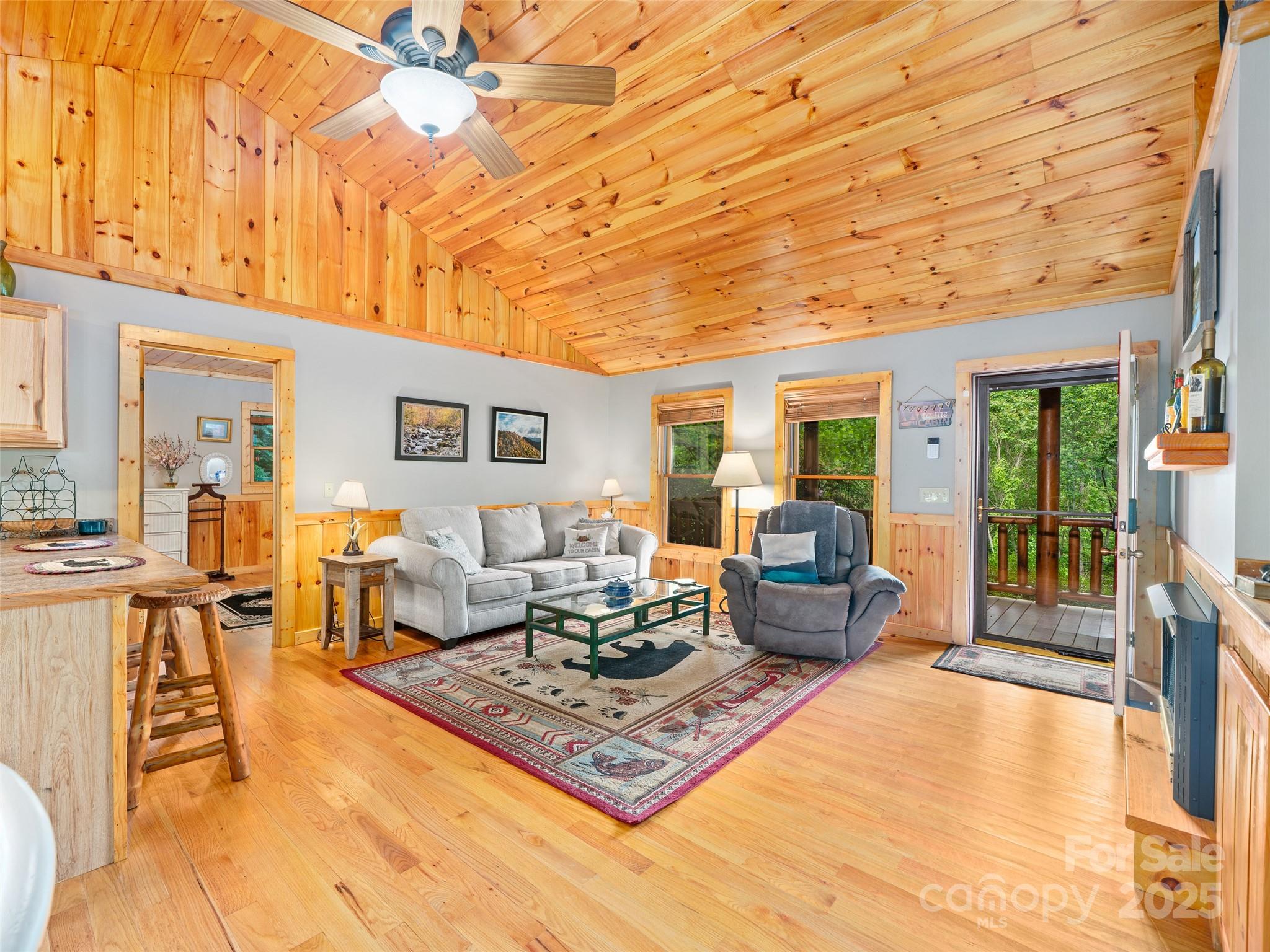 198 Grace Ridge Road Bakersville, NC 28705 - Photo 5 of 27 a living room with furniture